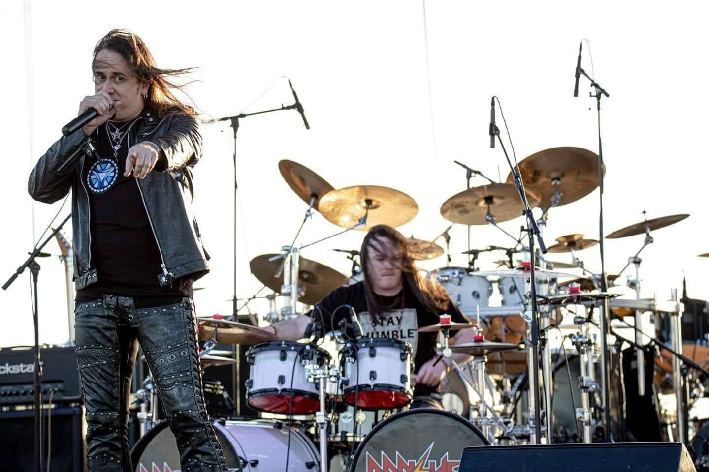 Voice and drums outdoors