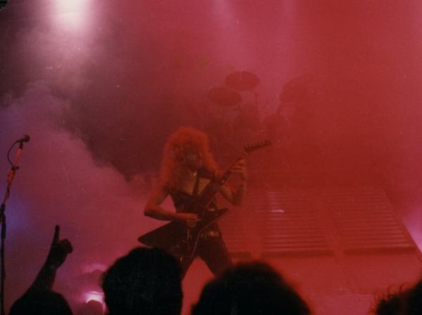 Red lights, loud guitars